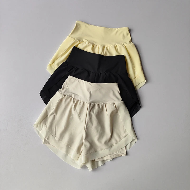 Short Feminino Soltinho, Corte Três Pontos