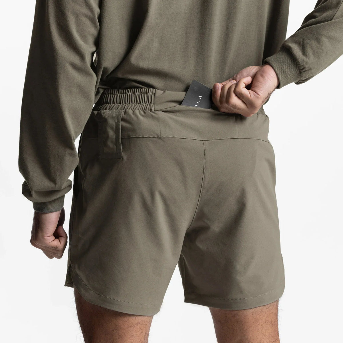 Short Masculino com Bolso, Cordão e Suporte para Toalha
