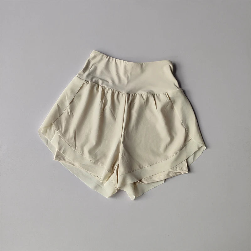 Short Feminino Soltinho, Corte Três Pontos